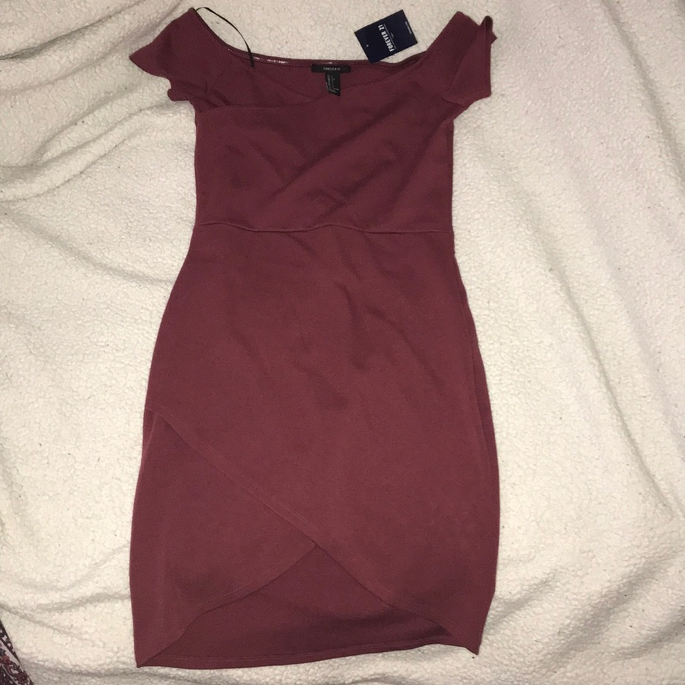 OFF THE SHOULDER DRESS